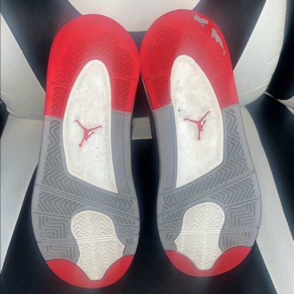 Air Jordan 4 Retro Black and Red Sneakers Pre School Size 3Y - Picture 12 of 17